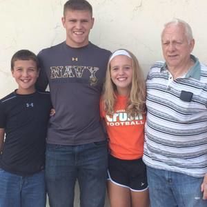 Meet your Posher, Lori